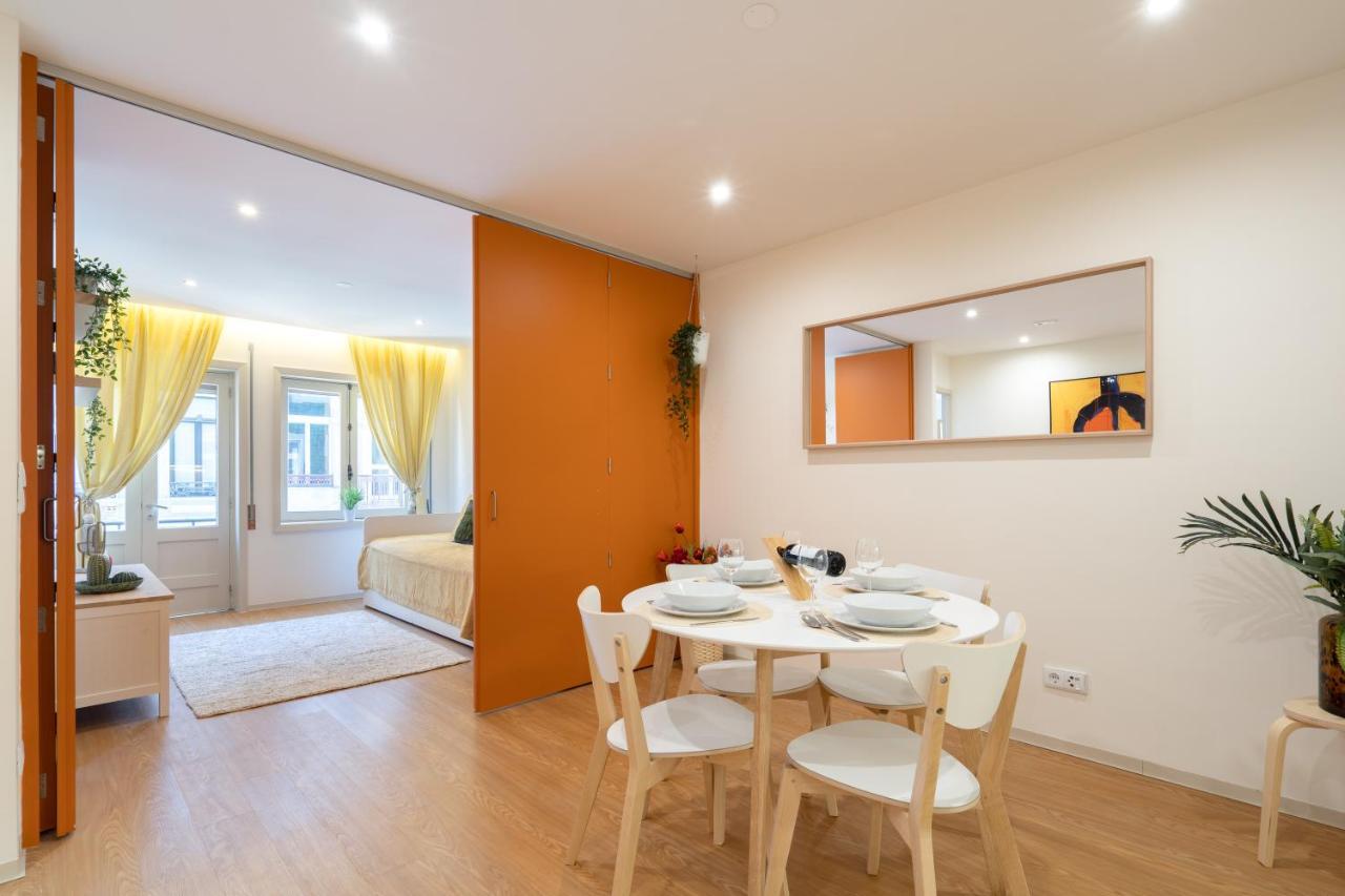 Host Wise - Colorful Bright Flat With Balcony Lejlighed Porto Eksteriør billede