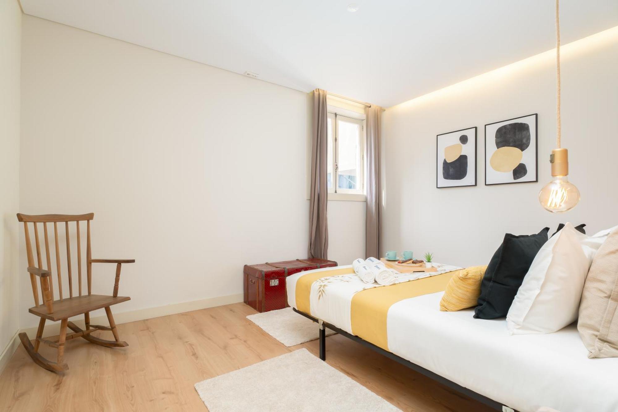Host Wise - Colorful Bright Flat With Balcony Lejlighed Porto Værelse billede