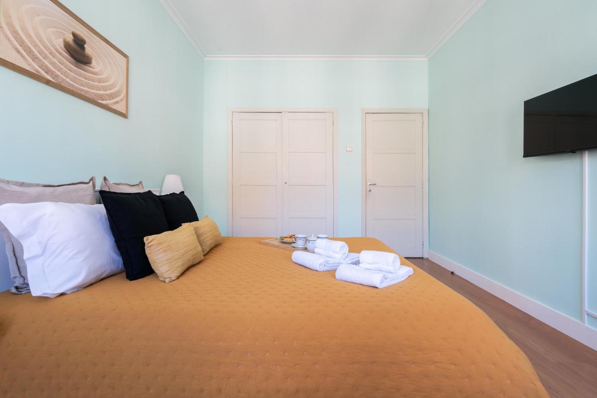 Host Wise - Colorful Bright Flat With Balcony Lejlighed Porto Værelse billede