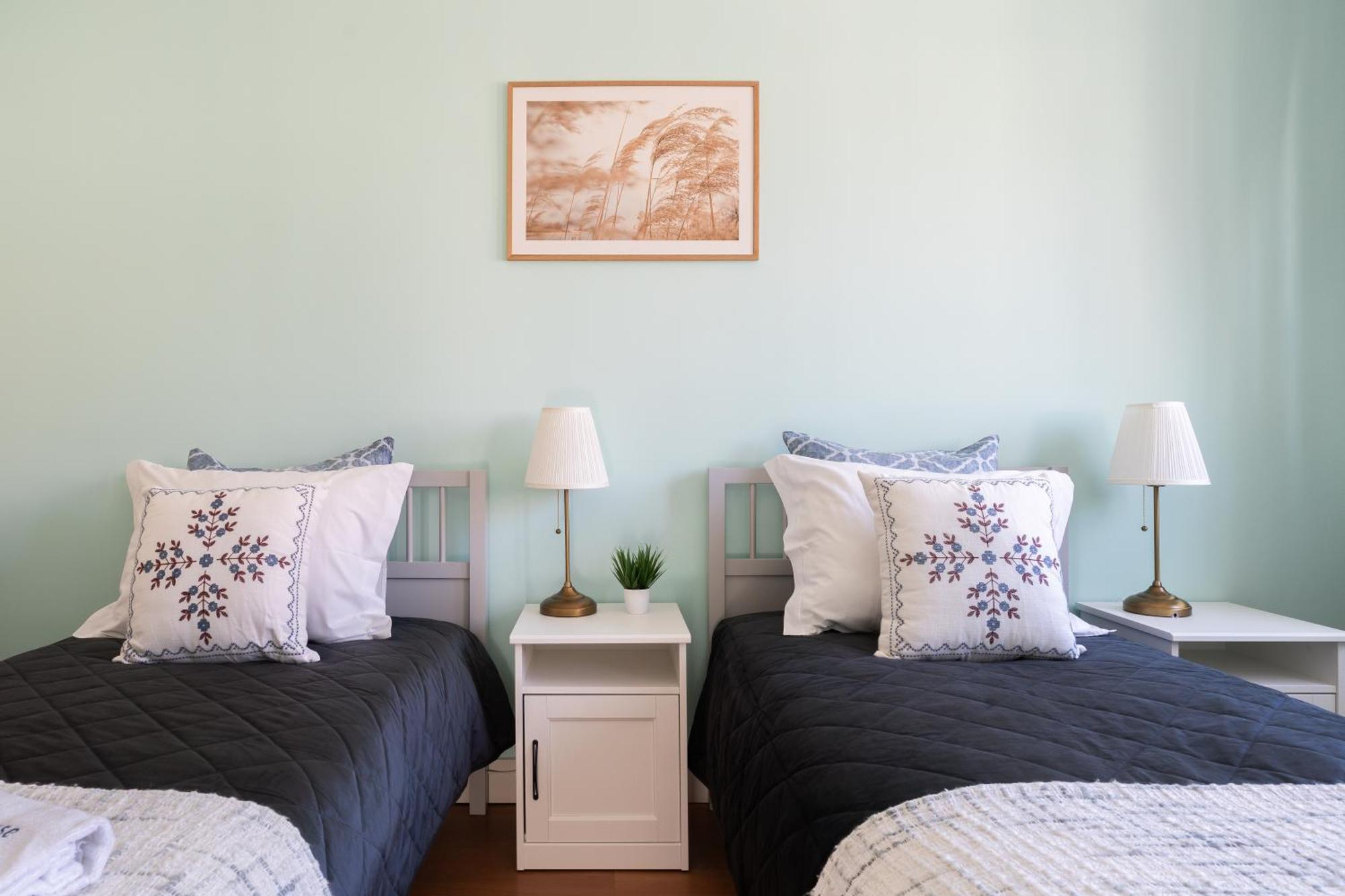 Host Wise - Colorful Bright Flat With Balcony Lejlighed Porto Værelse billede