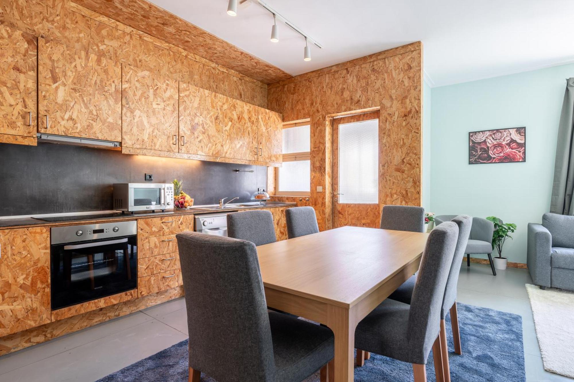 Host Wise - Colorful Bright Flat With Balcony Lejlighed Porto Værelse billede